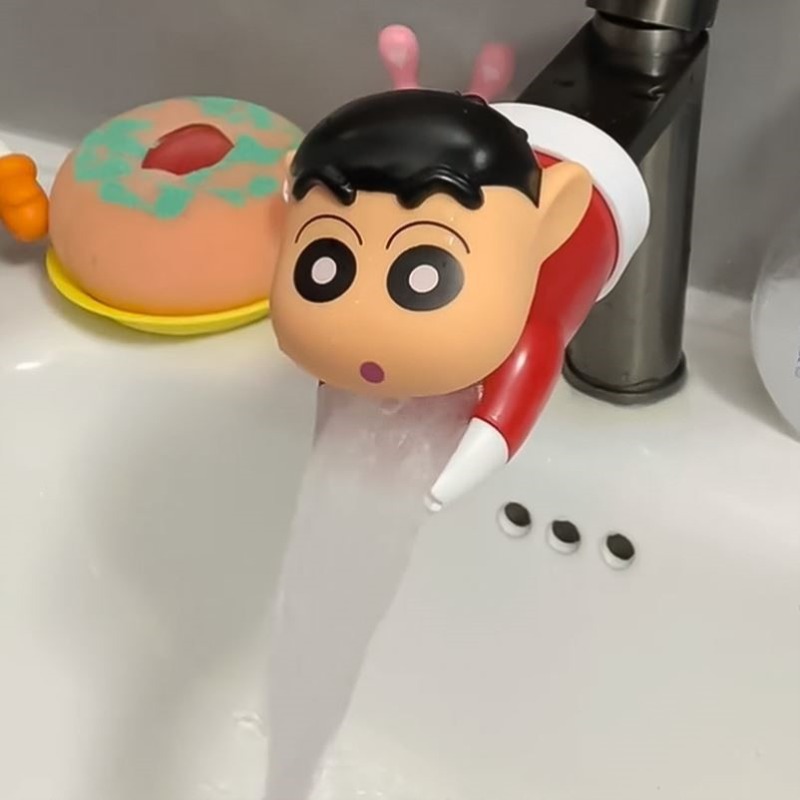 Home Bathroom Water Filter - Crayon ShinChans Kartun Lucu Anti-Cipratan Pemanjang